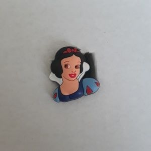 CROCS Shoes - CROCS Jibbitz Disney Princess Snow White Charm CROCS Shoes - CROCS Jibbitz Disney Princess Snow White Charm